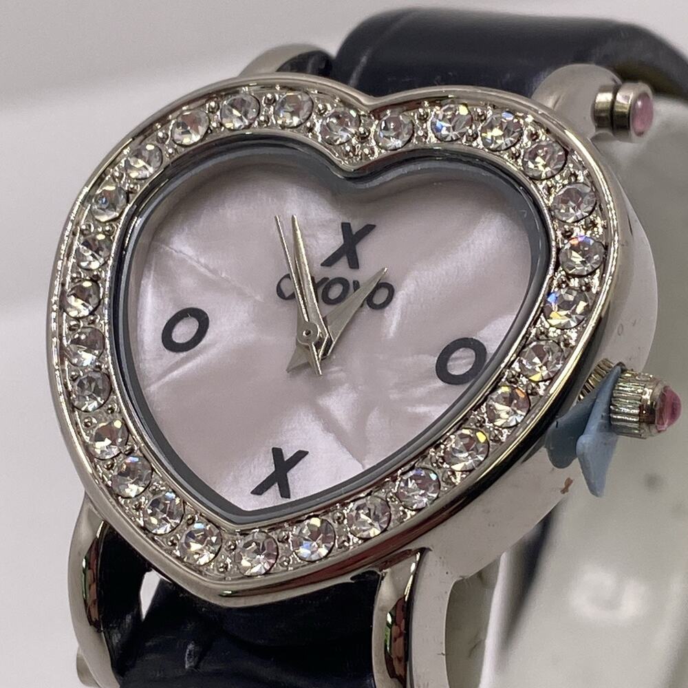XOXO Womens Silver Heart Watch Works New Battery